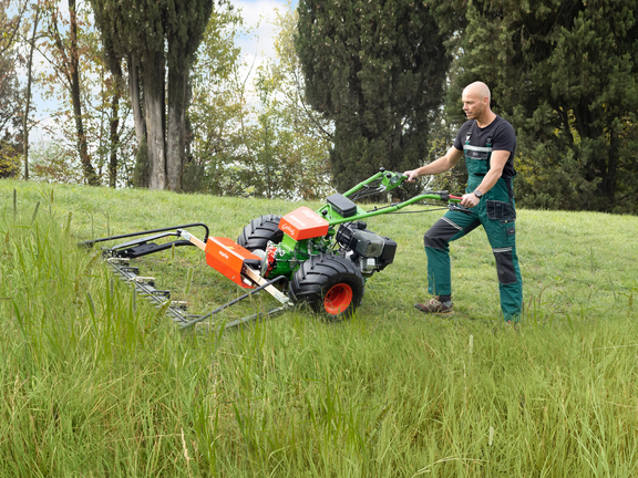agria 5500 mit Portalmähwerk agria 5500 mit Portalmähwerk