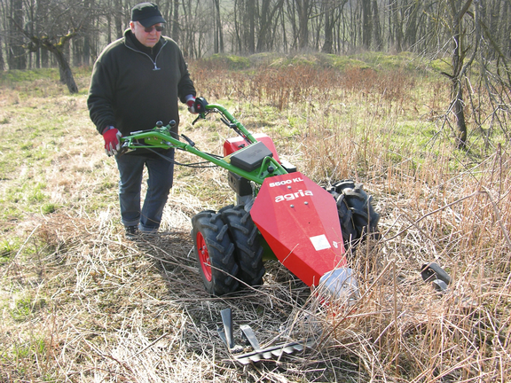 agria 5500 mit Mähbalken agria 5500 mit Mähbalken