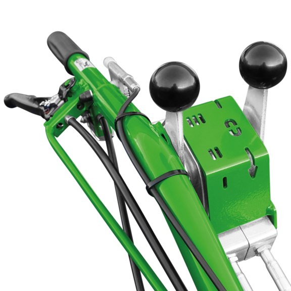 Steuerung der Fahrtrichtung mit Wendeschaltung am Lenkholm Steuerung der Fahrtrichtung mit Wendeschaltung am Lenkholm