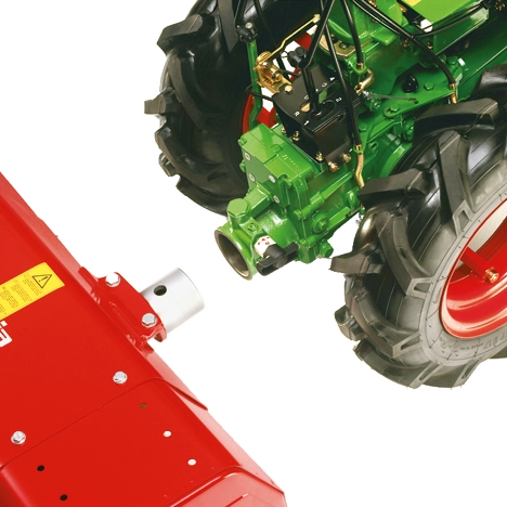 Rohranbauflansch: einfacher und schneller Anbaugerätewechsel Rohranbauflansch: einfacher und schneller Anbaugerätewechsel