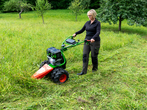 agria 5300e mit Mähbalken agria 5300e mit Mähbalken