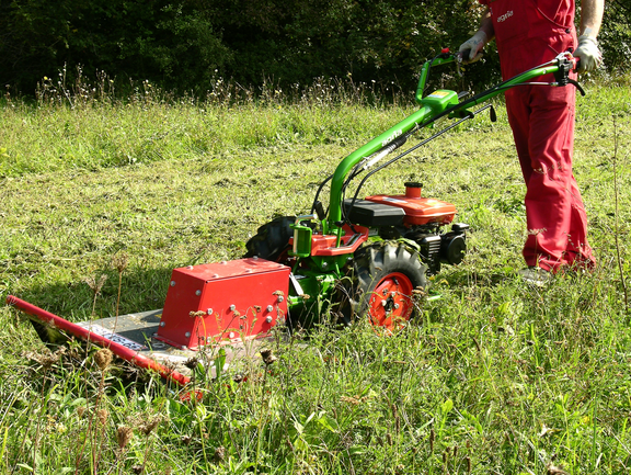 agria 3600 mit Sichelmulcher agria 3600 mit Sichelmulcher