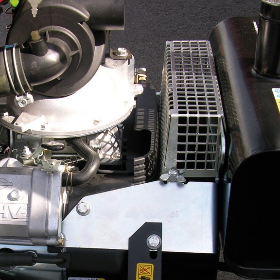 Optimierte Luftansaugung schützt den Motor vor Überhitzung Optimierte Luftansaugung schützt den Motor vor Überhitzung