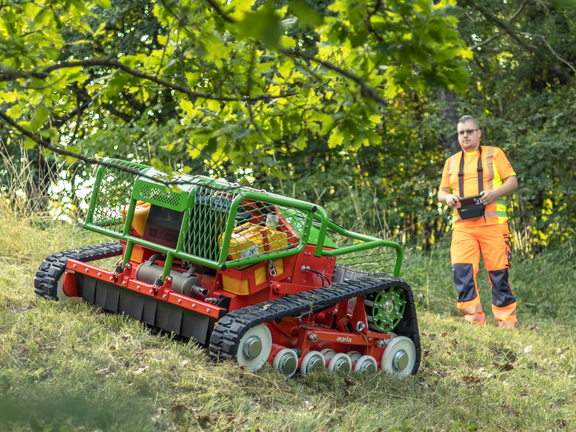 agria 9600 Remote controlled high grass rotary mulcher on the slope agria 9600 Remote controlled high grass rotary mulcher on the slope
