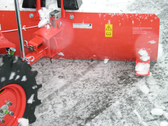 agria 3600 BM mit Schneepflug agria 3600 BM mit Schneepflug